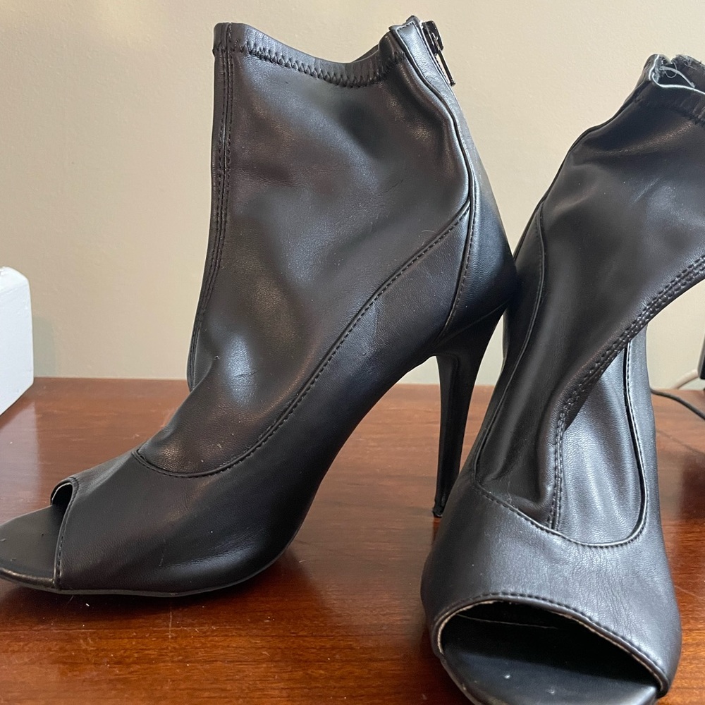 Peep toe black short boot-Size 8